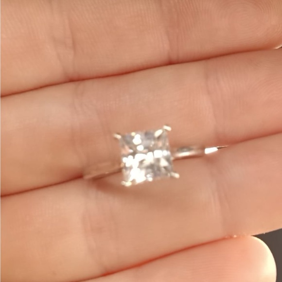 LUXORO Solitaire Ring (Size 6.0) Made with Zirconia from Swarovs - Picture 5 of 7